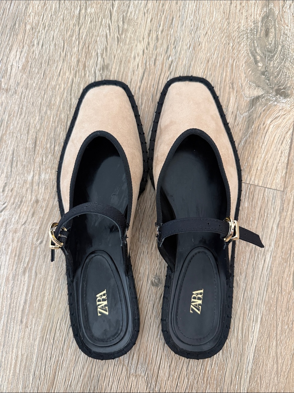 ZARA / Mary Jane Suede Mules